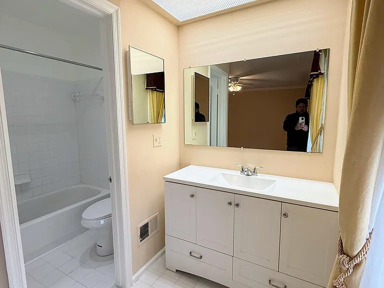 6921 Lafayette Park Dr — Photo 5