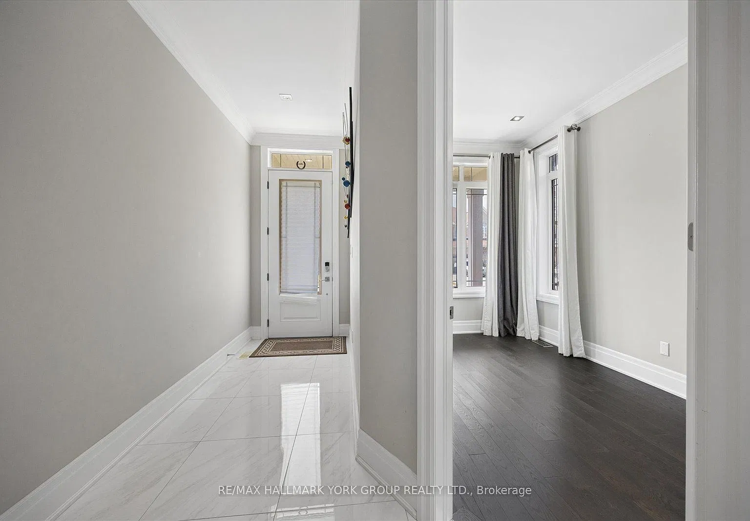5 bed, $3,200 — Photo 2