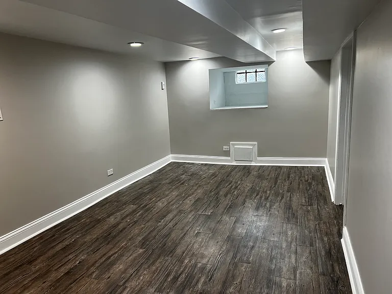 2315 N Mango Ave #BE — Photo 2