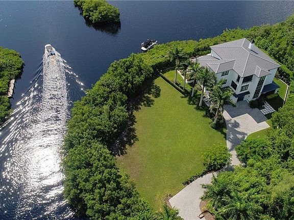 3rd image of 187 Bayfront Dr