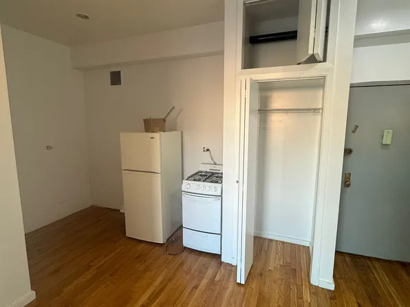 557 West 148th Street image 1 of 5