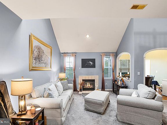 4th image of 55 Hawk Rise Ln #303