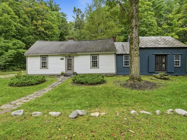 13 Still Corner Rd, Leverett, MA 01054
