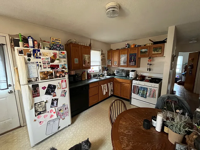 Kitchen/Dining