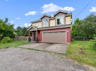 5706 SE Flora Dr, Portland, OR 97222