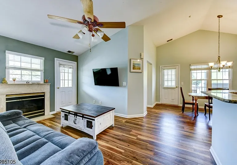 5803 Tudor Dr — Photo 25
