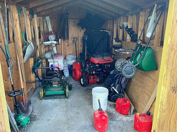 Garden Shed Interior