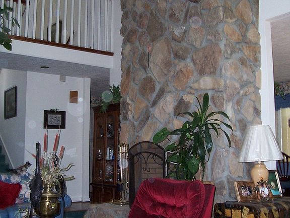 Massive Fieldstone FP