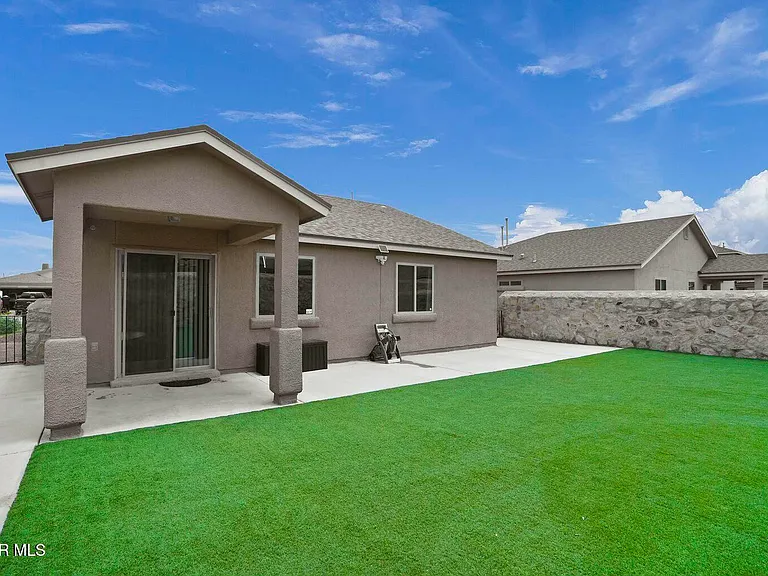 7244 Long Meadow Dr — Photo 25