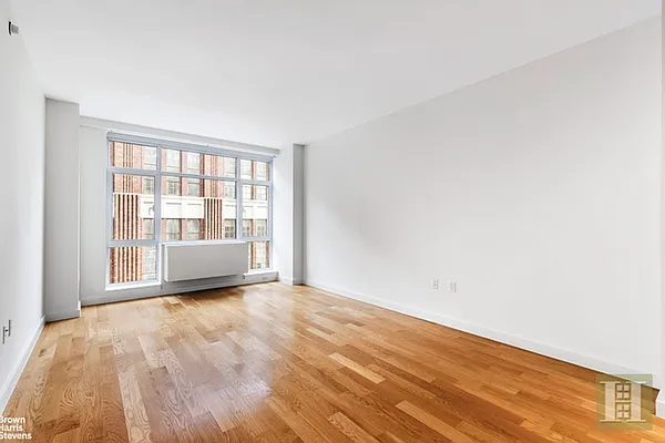 Rented by Brown Harris Stevens | media 13