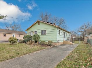 671 Columbus Ave, Stratford, CT 06615