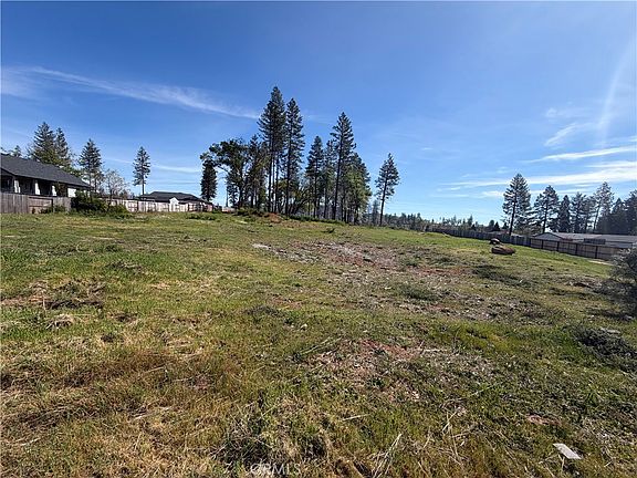 3rd image of 6588 Pentz Rd