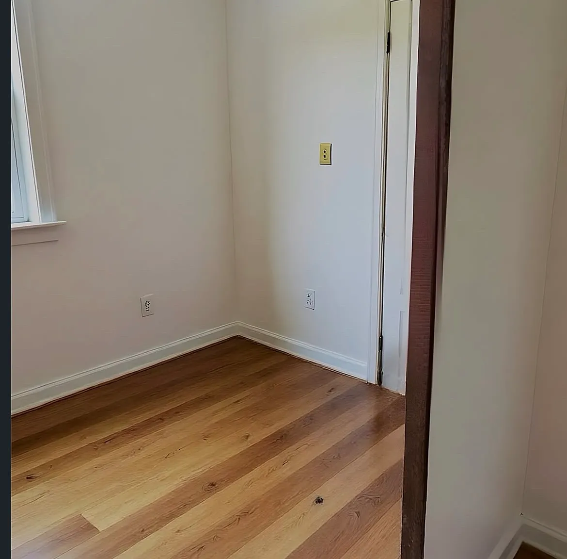 E 6th St, Clifton — Photo 4