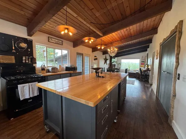 33374 SE Range Road 55, Mountain View County, AB T0M 1X0