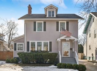 1066 Tower Rd, Winnetka, IL 60093