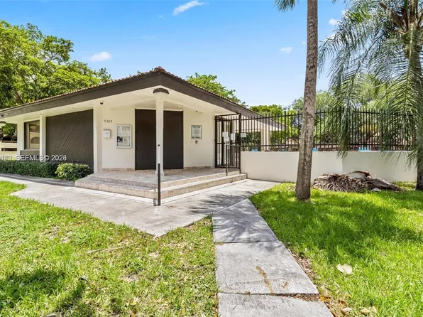 12518 SW 94th Ter, Miami, FL 33186