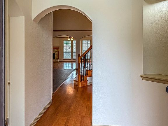 2nd image of 8300 Meadow Sweet Ln