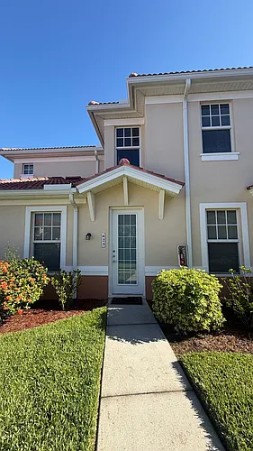 240 W End Dr #623 Photo 1