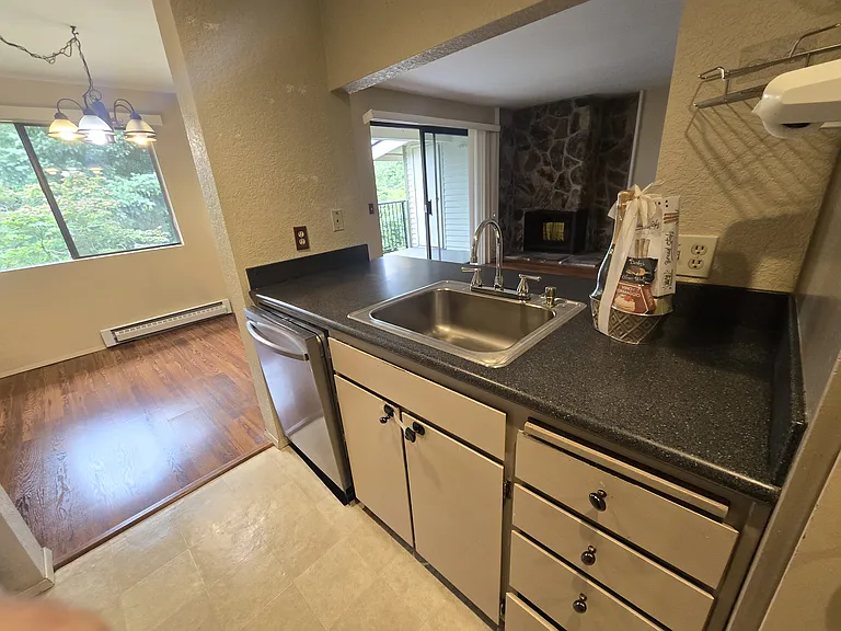 830 Kirkland Way #304 — Photo 6