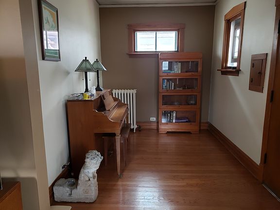 4th image of 1234 Cuyler Ave