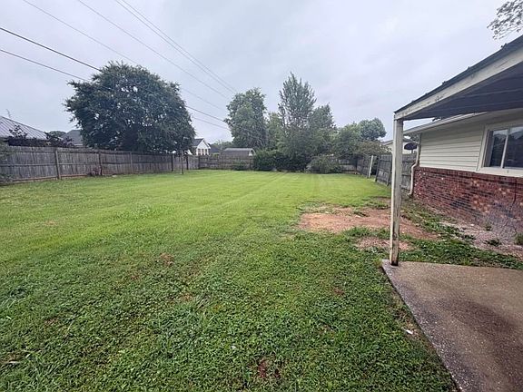 2nd image of 453 Dorchester Dr