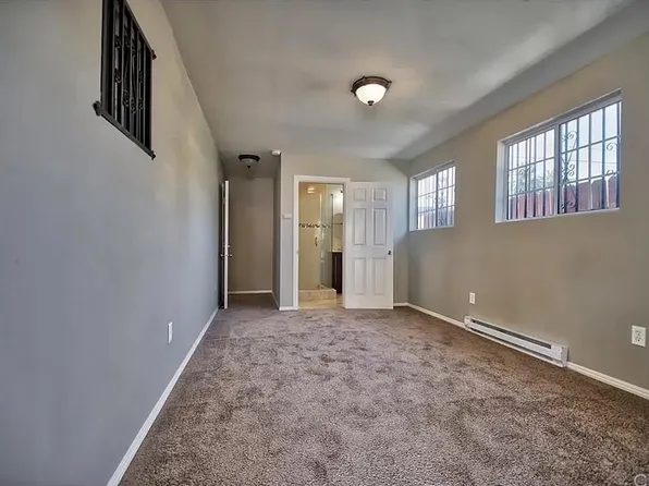 422 E 41st St #2, Los Angeles, CA 90011