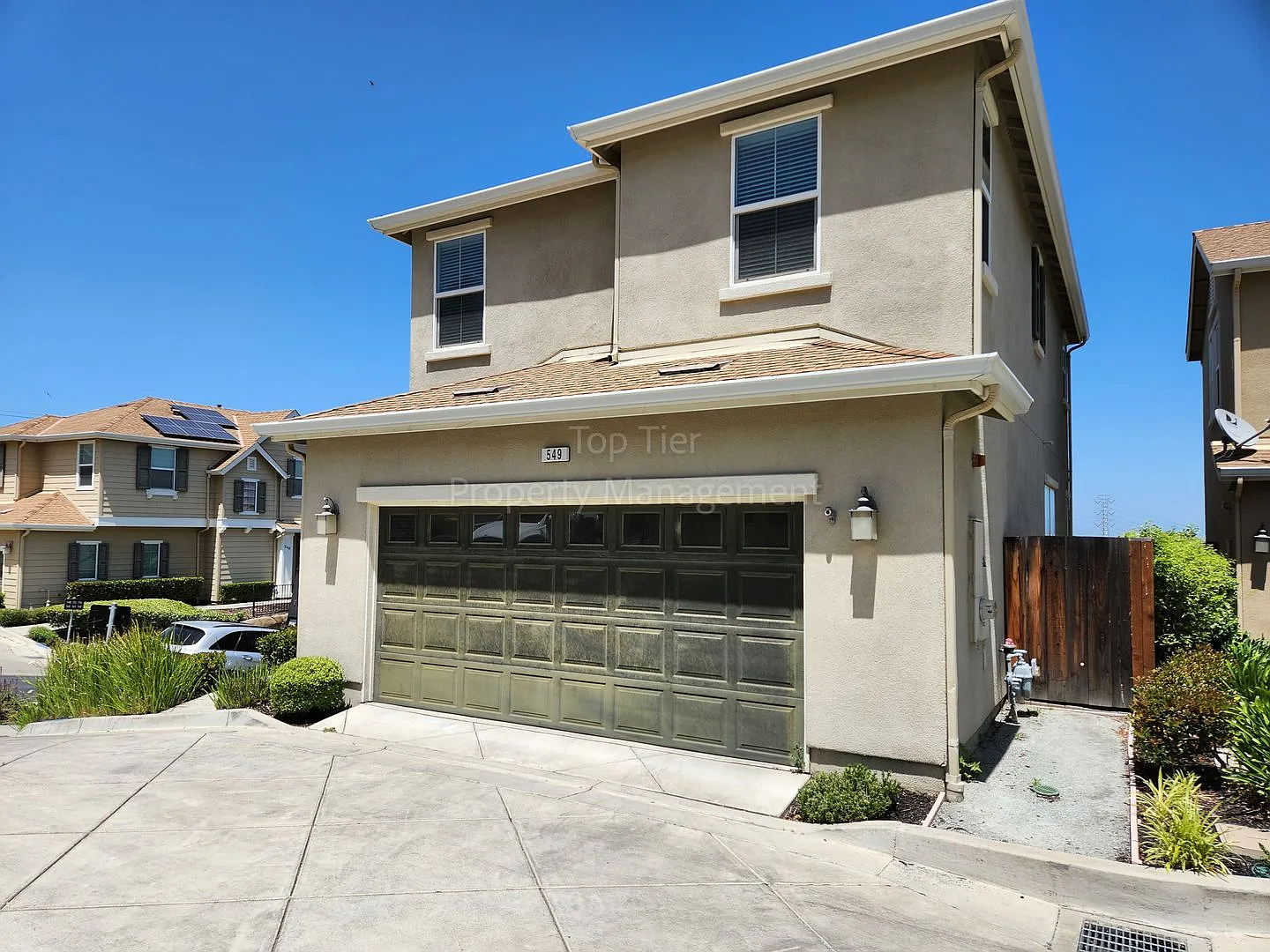 549 Falling Star Dr photo 1