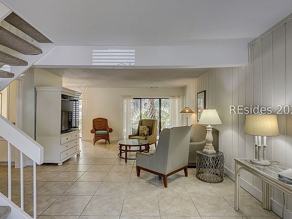 3rd image of 10 Lighthouse Rd APT 455