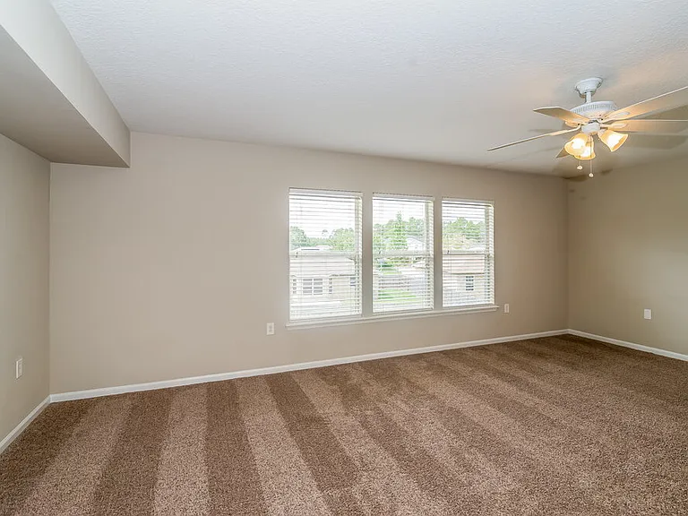 2300 Justin Lake Dr — Photo 9