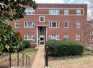 1303 N Ode St APT 214, Arlington, VA 22209