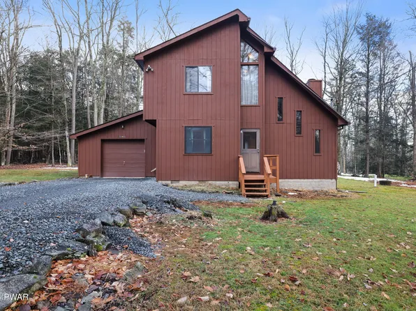 9 Aries Mew, Lake Ariel, PA 18436