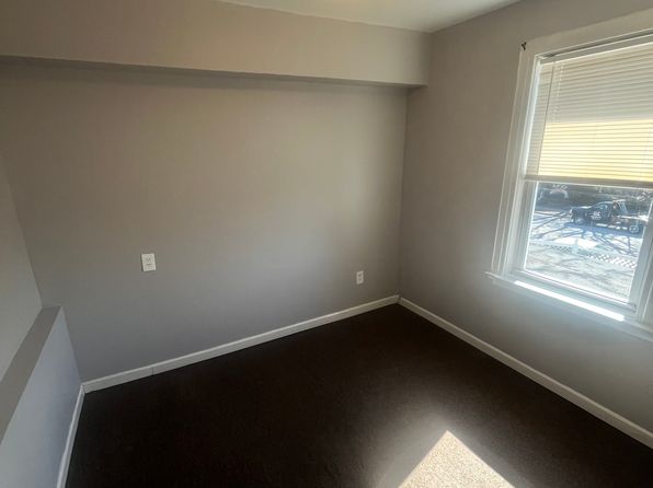 134-33 Hawtree St #2