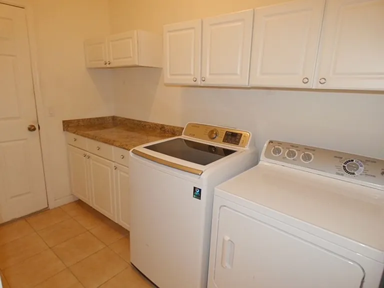 2630 Lookout Ln — Photo 29