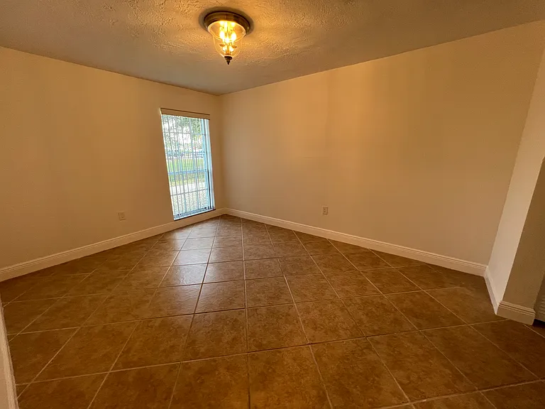 710 Bayou Ave #2 — Photo 10