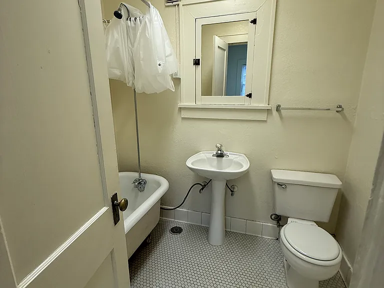745 S 12th St #B2 — Photo 4