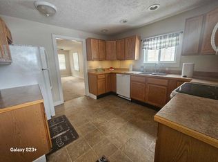547 E Main St, Ravenna, OH 44266