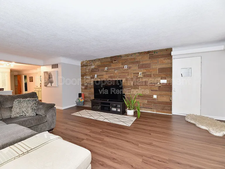 4701 Kessler Boulevard East Dr — Photo 19