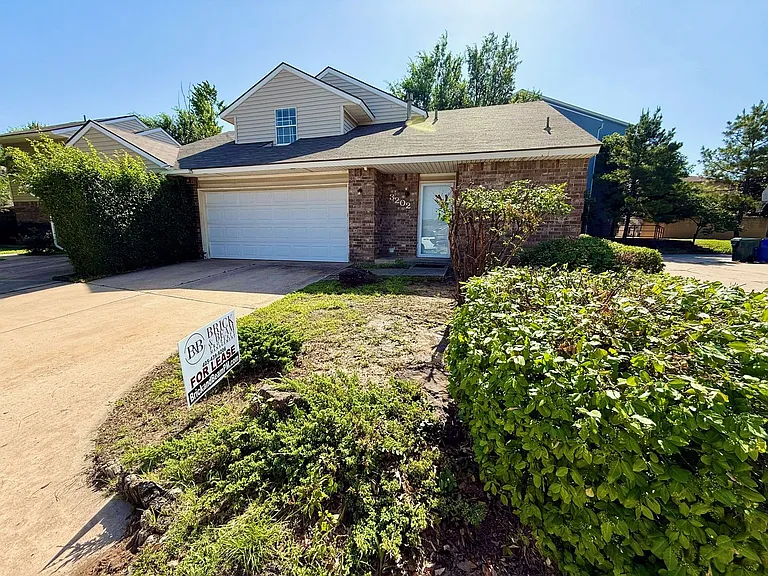 3202 Barley Ct — Photo 1