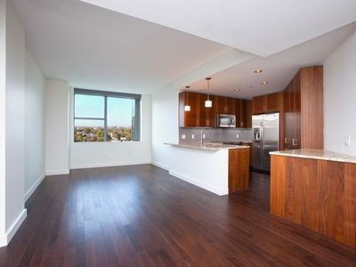 10820 71st Ave APT 5D, Forest Hills, NY, 11375