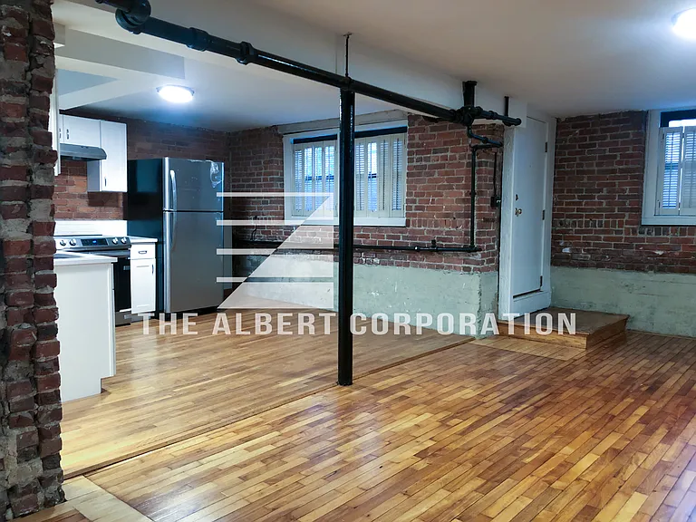 1400 Commonwealth Ave #1 — Photo 5