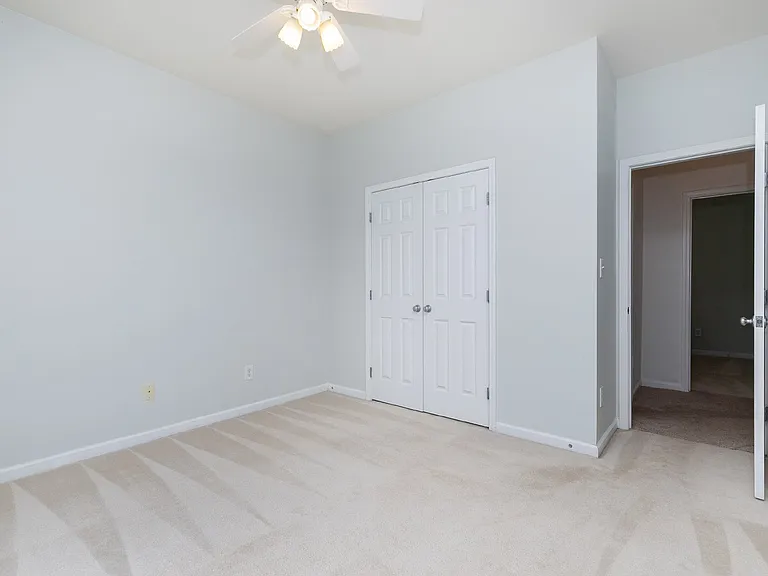 412 Cline Falls Dr — Photo 20