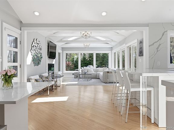 3rd image of 53 Windmill Road