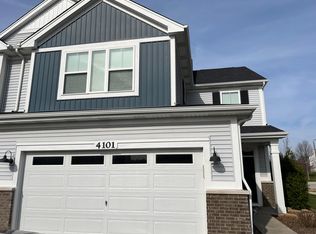 4101 Winslow Ct, Aurora, IL 60504