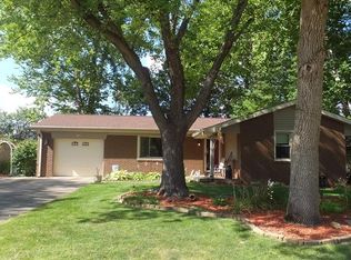 465 Autumn Ln, Greenwood, IN 46143