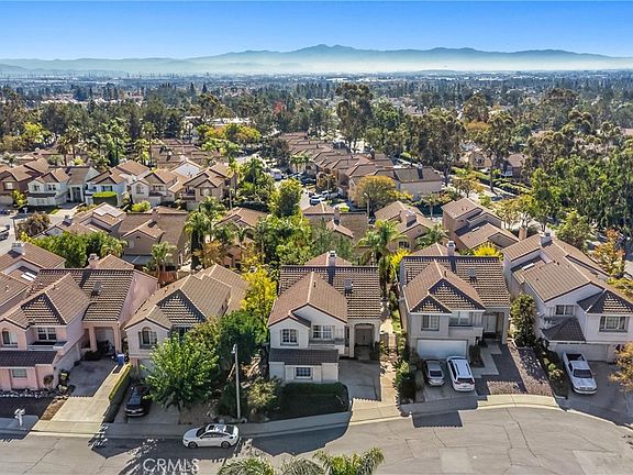 2nd image of 11621 Pavia Dr