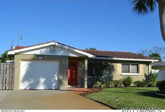 150 Longwood Dr