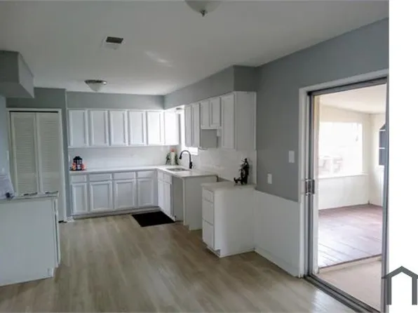 1511 Laurel Ln, Plano, TX 75074