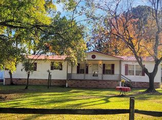 723 W Broad Street, Beulaville, NC 28518