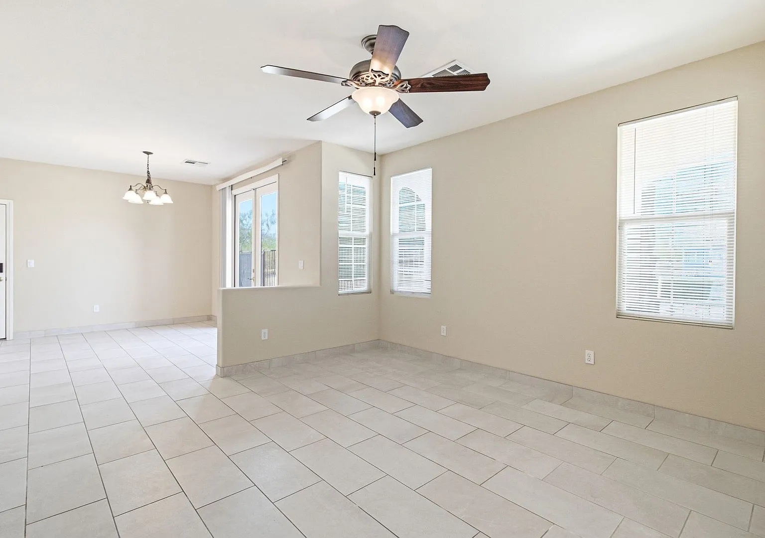 Spacious Mountains Edge Home with 4 Bedrooms & 2-Car Garage — Photo 4