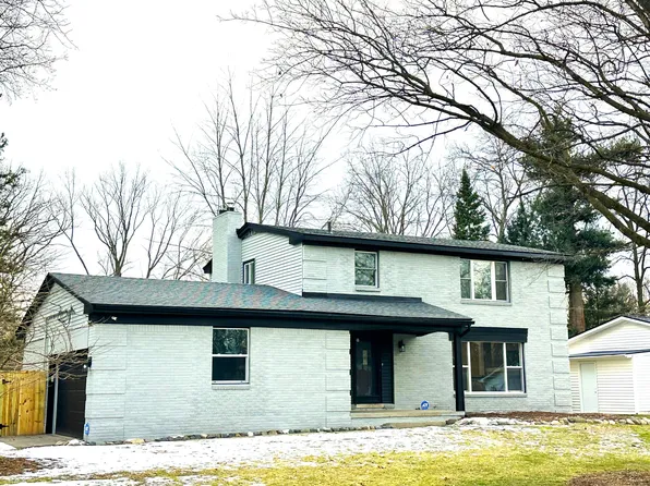 25511 Hickory Hill St, Southfield, MI 48033